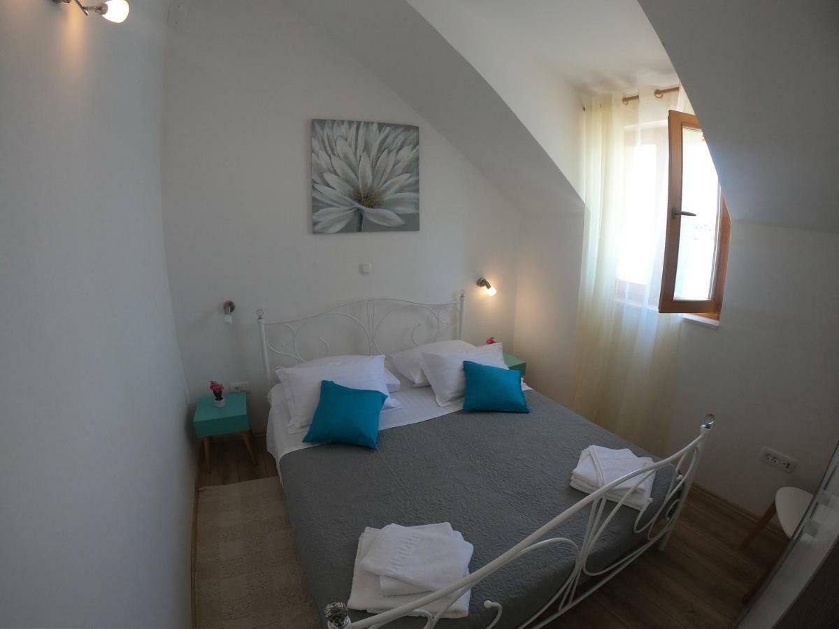 Apartment Vesna Primošten Exterior foto